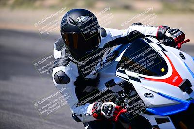 media/Mar-25-2024-Moto Forza (Mon) [[8d4319bd68]]/3-Intermediate Group/Session 3 (Turn 16 Inside)/